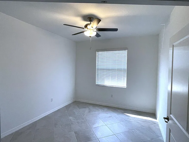 2184 Dragonfruit Way — Photo 13