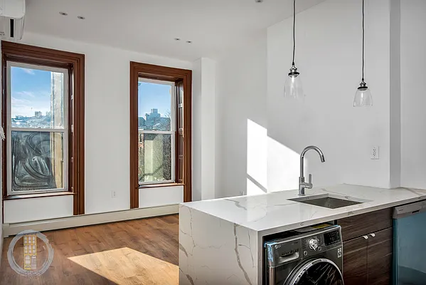 Rented by Brooklyn Rentals NYC | media 2