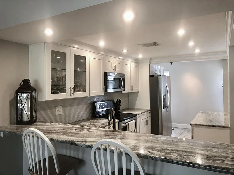 21 Royal Palm Way #201 — Photo 2