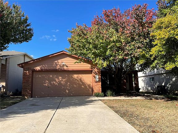 3rd image of 107 Brentwood Dr
