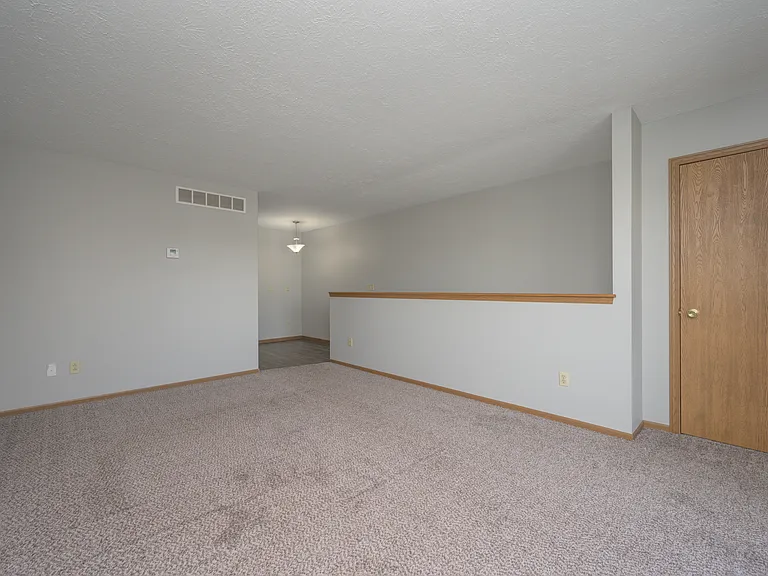 Long Drive Townhomes - Greater Akron — Photo 10