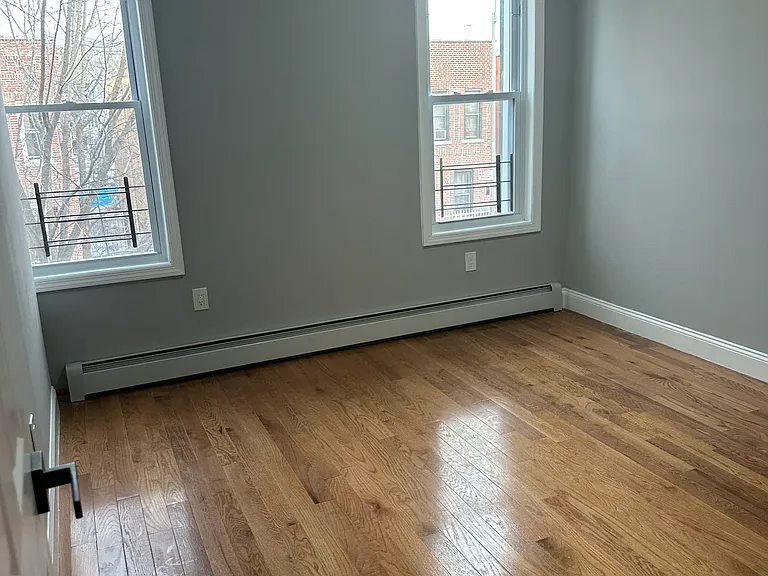 1155 Fteley Ave #2 — Photo 7
