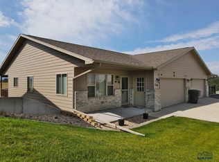 354 Red Rock Cir, Belle Fourche, SD 57717