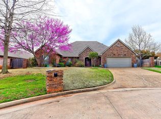 11909 Stonehedge Ave, Oklahoma City, OK 73170