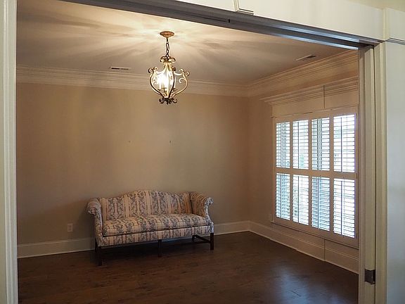 5th image of 14045 Leafmore Dr SE
