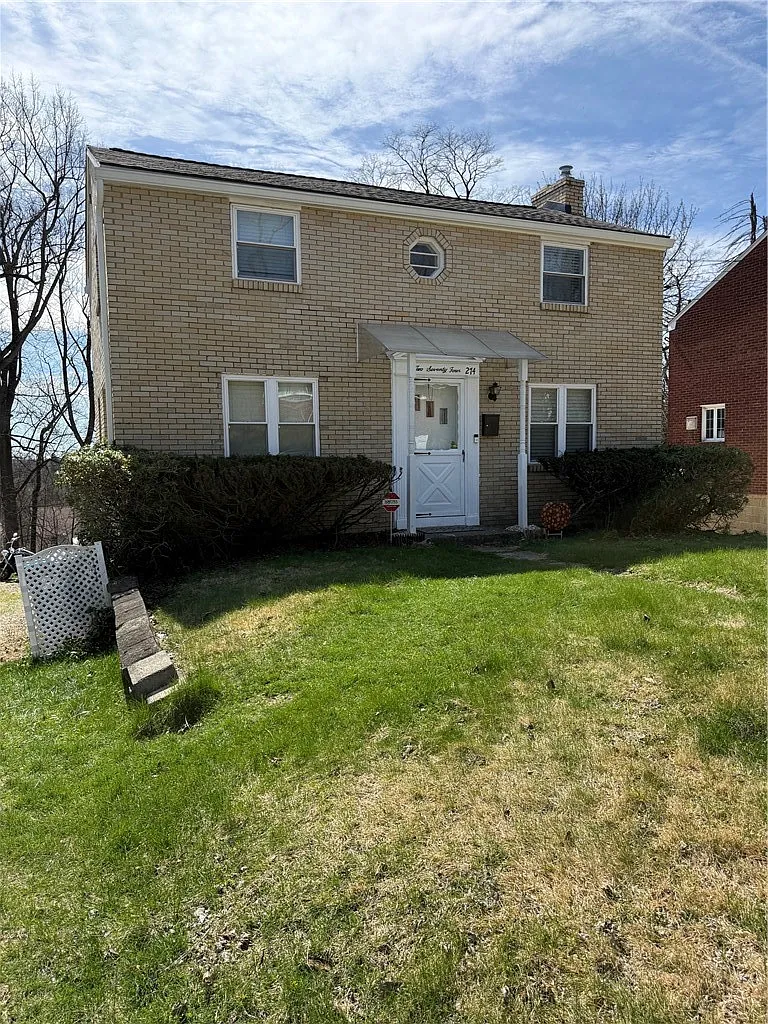 274 Pheasant Dr photo 1