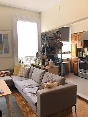 Rented by Brooklyn Real Inc | media 2