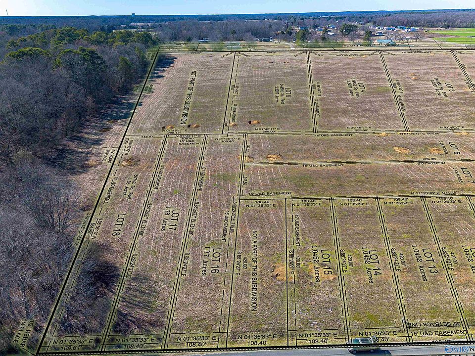 1st image of 15 Treva Ln
