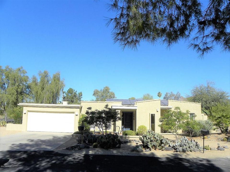 1st image of 1141 E Village Circle Dr S