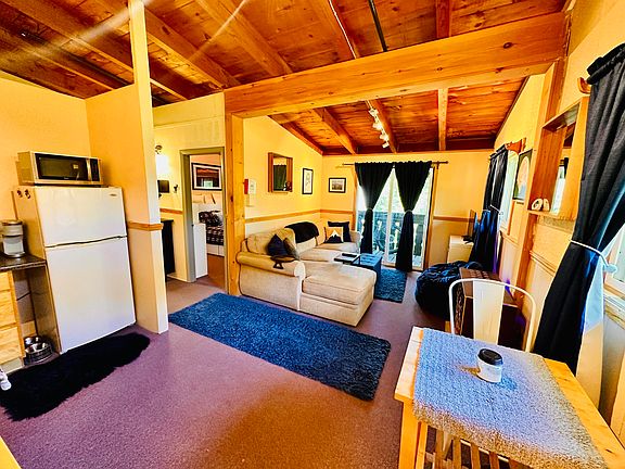 3rd image of 3185 Carrabassett Drive #8