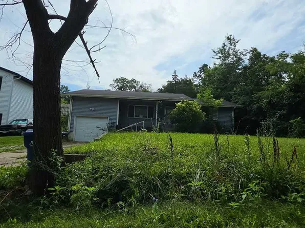 506 N Henry St, Mansfield, MO 65704