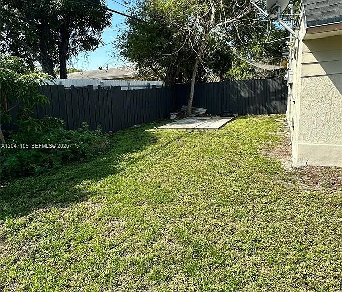 715 SW 6th St #1-2 — Photo 18