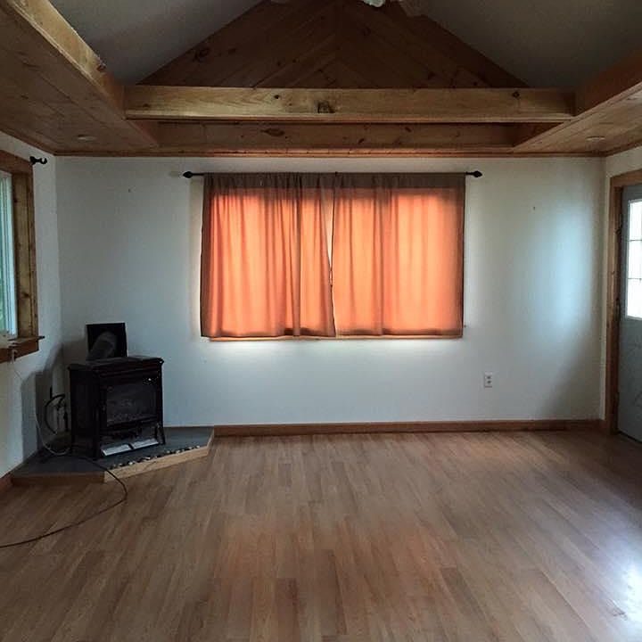2nd image of 107 N Pearl St #1