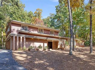 5685 Glen Errol Rd NW, Atlanta, GA 30327