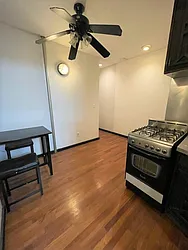 Rented by PocketBroker Inc