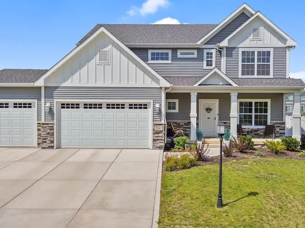 2207 Mary Ln, Valparaiso, IN 46383