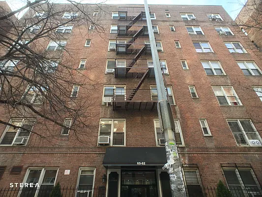 Rented by Sterea Agency | media 45