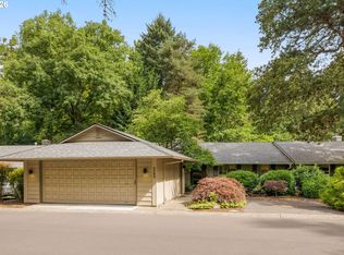 4363 Woodside Cir, Lake Oswego, OR 97035