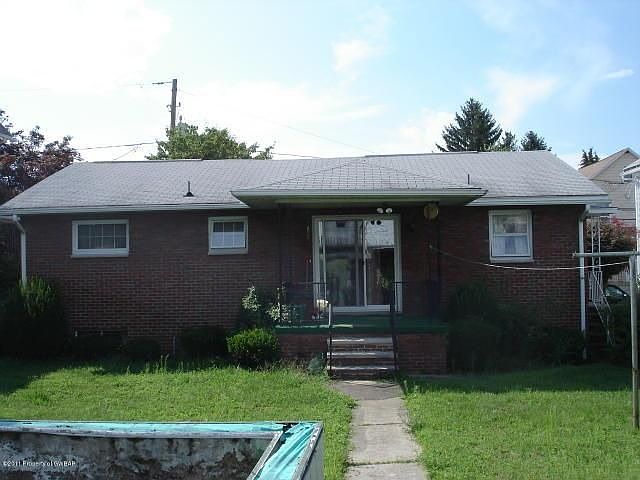 2nd image of 168 Elizabeth St