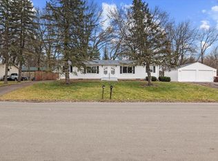 2514 Woodlynn Ave, Saint Paul, MN 55109