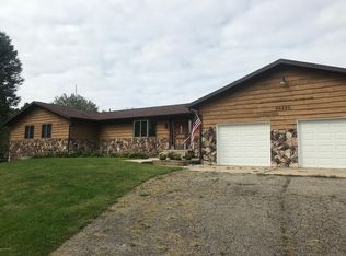 50520 Rush Lake Rd, Hartford, MI 49057