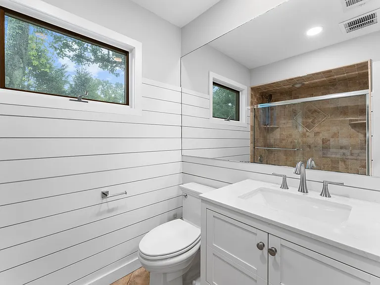 8 Brook Way — Photo 16