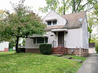 19913 Kings Hwy, Warrensville Heights, OH 44122