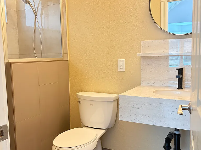 6815 Hampton Dr — Photo 20