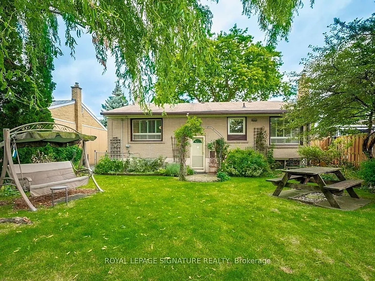 42 Jubilee Cres #MAINFLOOR — Photo 14