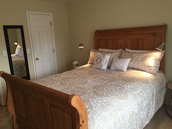 3rd image of 1830 W Centennial Dr Unit 305