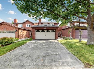 145 Campbell Ave, Vaughan, ON L4J 4Z7