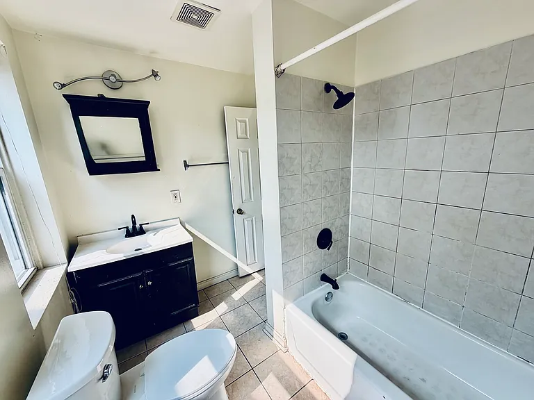 2820 W Girard Ave #3 — Photo 14