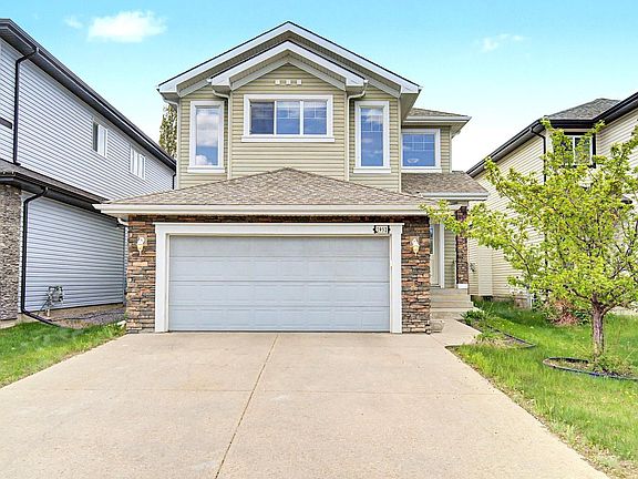 3rd image of 1932 67th St SW