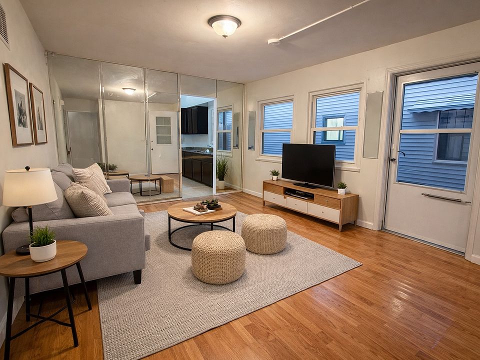 1st image of 88 Regis Dr #1