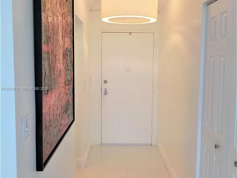 20225 NE 34th Ct #618 — Photo 6