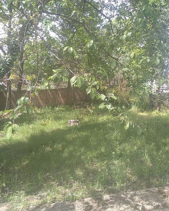 2nd image of 131 Good St