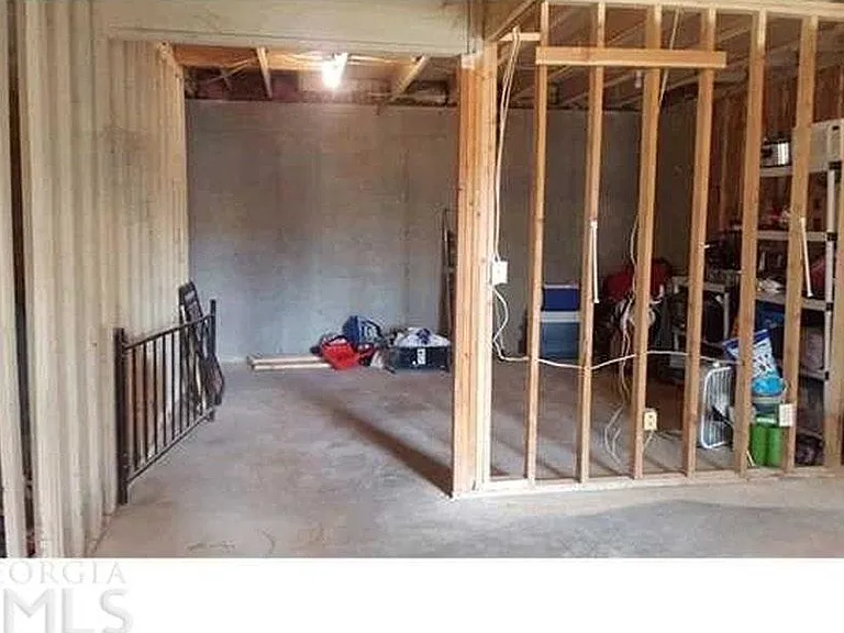 1201 Wedgewood Ct — Photo 16