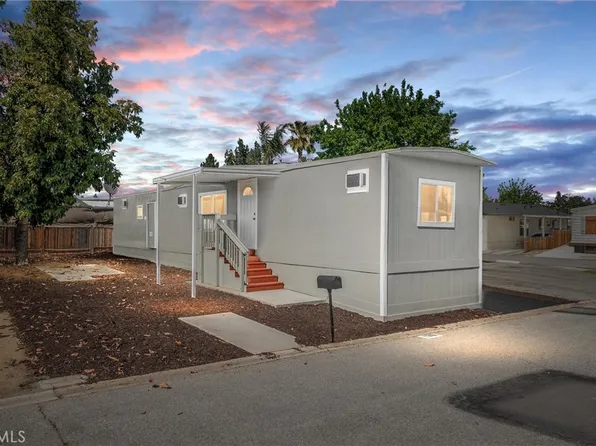 136 Fernwood Ln, Bakersfield, CA 93308