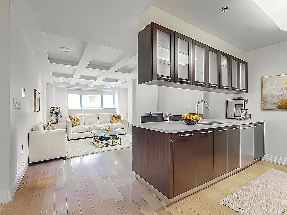 IENA【JHONSTONS 】knitstole130＊35 6441 Pine Park Pl NE, Albuquerque, NM 87109 [Updated 10/18]