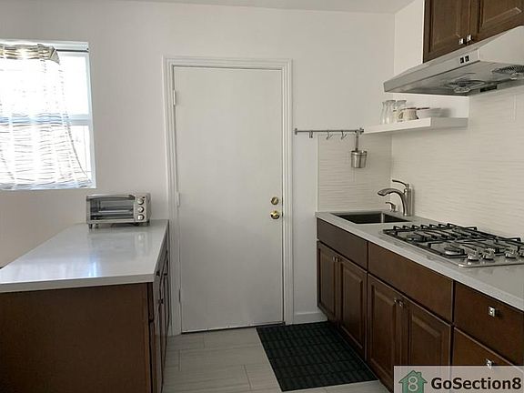 2nd image of 1035 Silver Ave #C