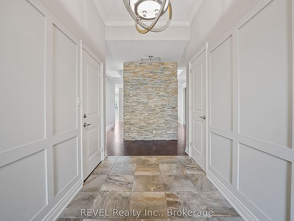 4th image of 39 Hurricane Rd