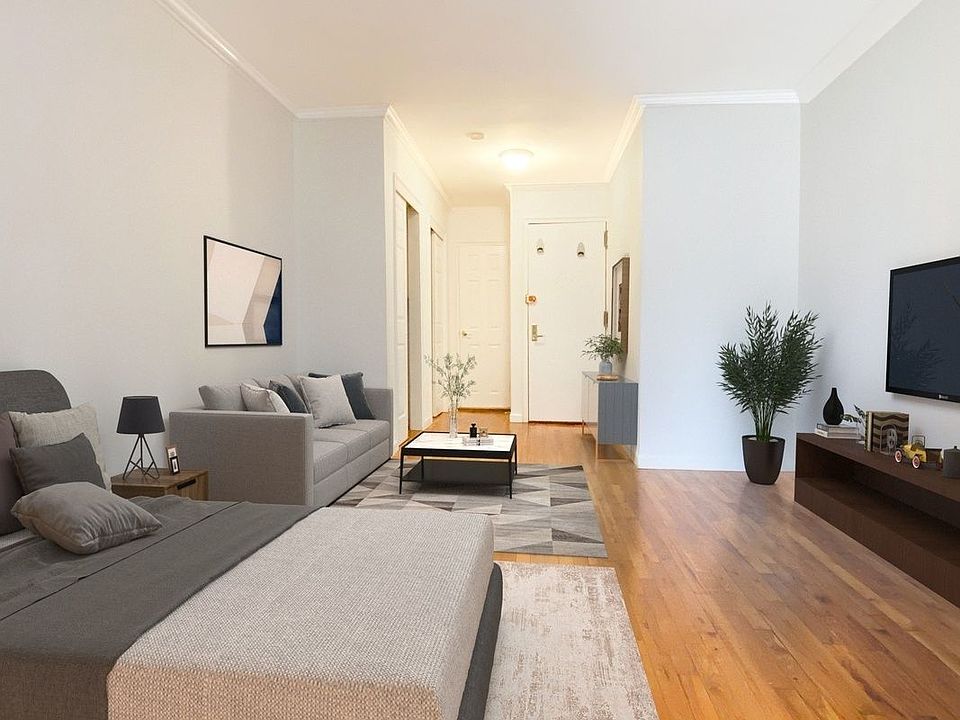 2nd image of 308 E 85th St #3D