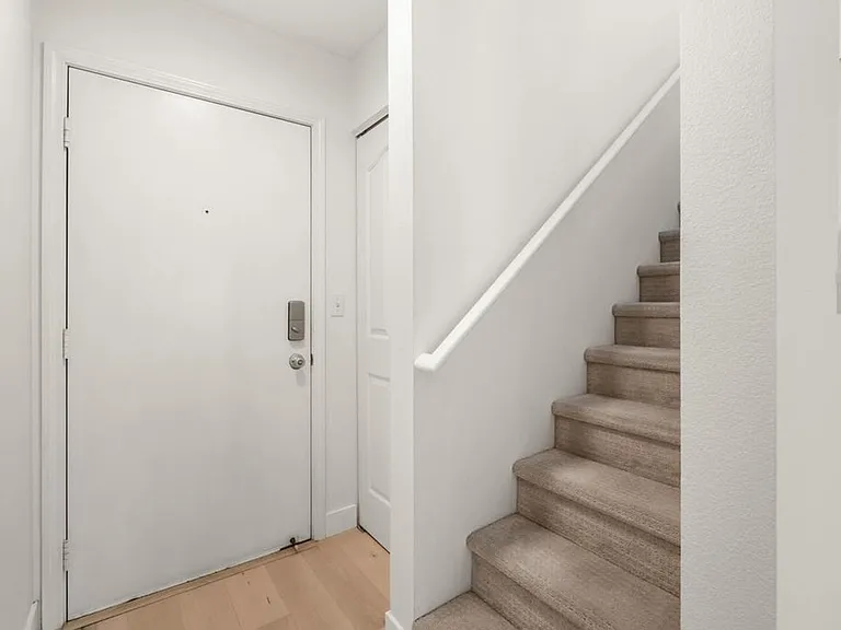 4000 Carman Dr #G108 — Photo 24