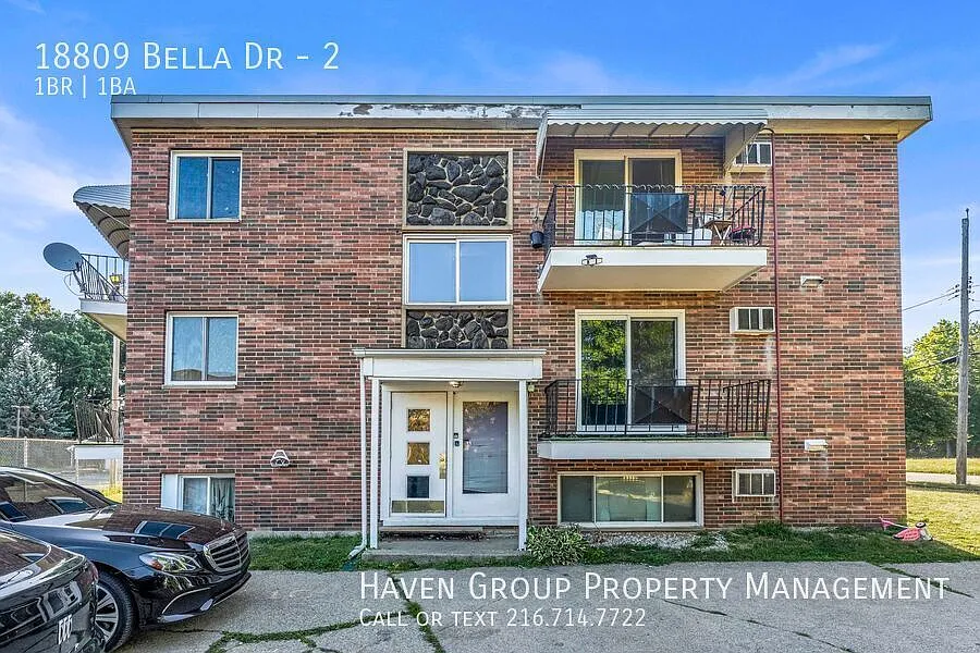 18809 Bella Dr | Unit 2, Cleveland, OH 44119- Spacious 1-bed 1-bath multi-family home! — Photo 1