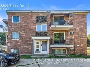 18809 Bella Dr #2, Cleveland, OH 44119