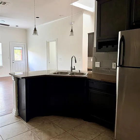 398 Mesa Dr #D — Photo 5