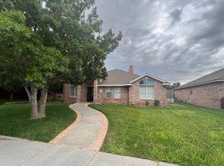 8205 Paragon Dr, Amarillo, TX 79119