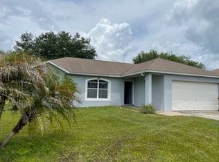 819 Ognon Ct, Kissimmee, FL 34759