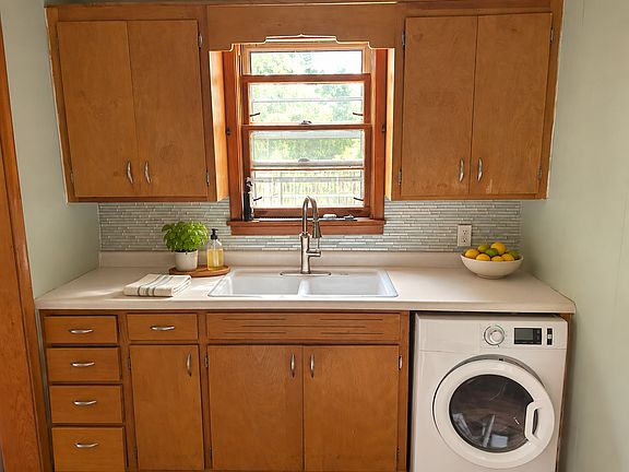 5th image of 243 N 3rd St #B