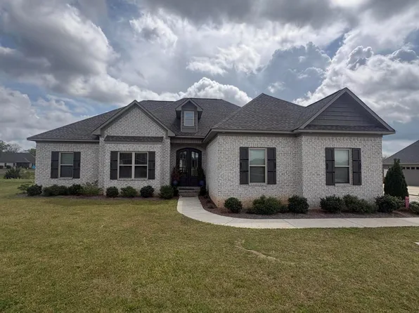 85 S Gregory St, Ecru, MS 38841